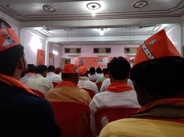 The huddle before the booth (Image credit: Sumati Mehrishi)